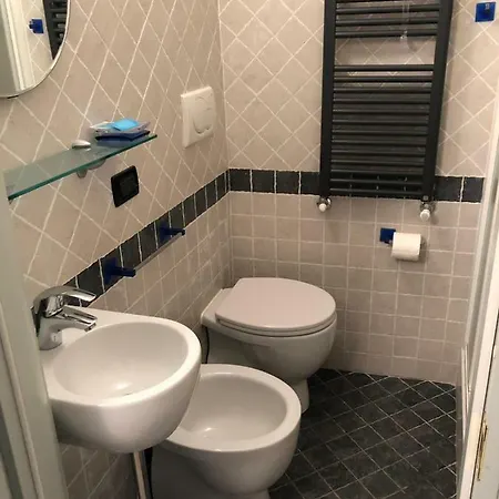 Sea View Garden Apartment